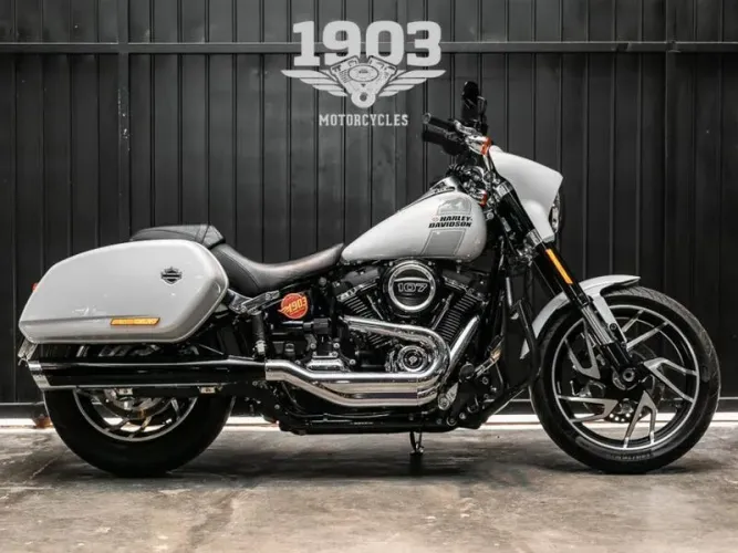 HARLEY-DAVIDSON FL SB SPORT GLIDE 107 2021