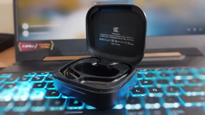 Caixa de recarga fone KZ-AE01