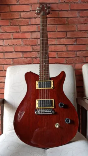 Guitarra PRS marca SX KY1