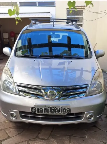 Nissan Livina Grand SL 1.8 16V Flex Fuel Aut. 2014