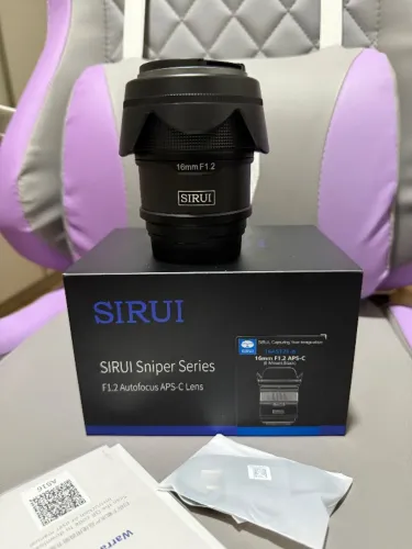 Lente 16mm 1.2 Sony Sirui , aceito equipamento como parte de pagamento.
