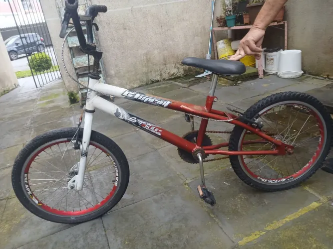 Bicicleta para menino