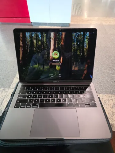 MacBook Pro Touchbar 2019
