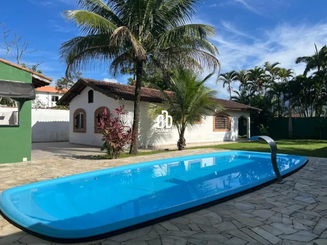 Casa residencial à venda em Bertioga (Vista Linda) | 4 dorms (2 suítes), piscina e espaço 