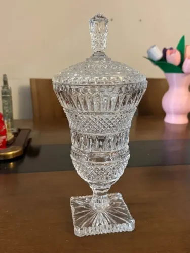 Bomboniere em Cristal Lapidado