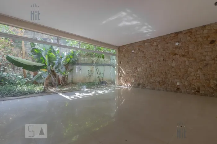 CASA RESIDENTIAL em São Paulo - São Paulo, Vila Monumento