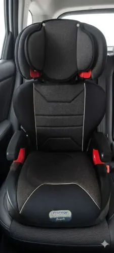 Burigotto Cadeira Infantil P/carro (15 À 36kg) Seminovo<br>