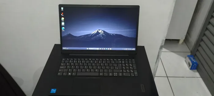 Lenovo IdeaPad Slim 3 i5 13ª Geração | 16GB RAM | SSD 512GB | Seminovo