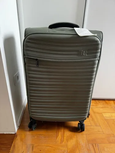 mala de viagem media- nova primark