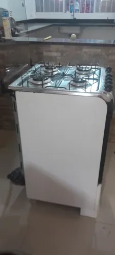 Fogão 4 bocas semi novo