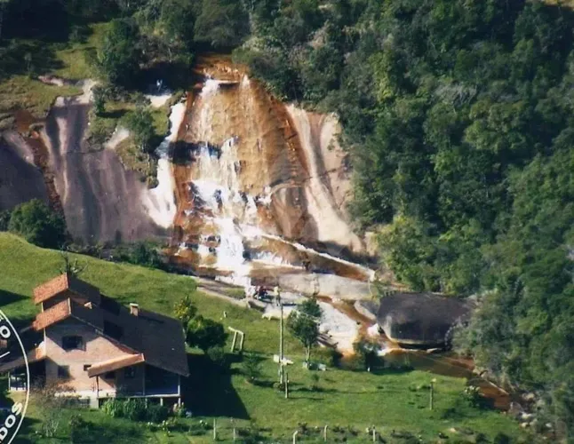 Sítio Anitápolis, com 183.700m², no Distrito de Santo Amaro da Imperatriz/SC