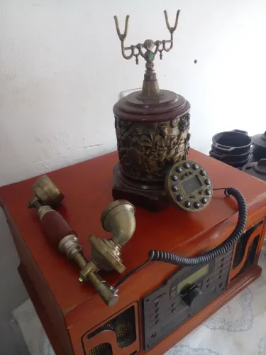 Aparelho telefônico antiquário 