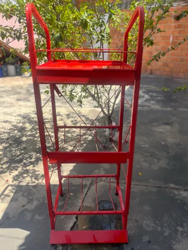 Vendo prateleira para vasilhame