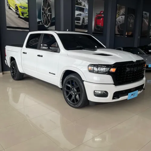Ram 1500 Laram. Night ED. Bi-TB 3.0 4X4 Aut. 2025