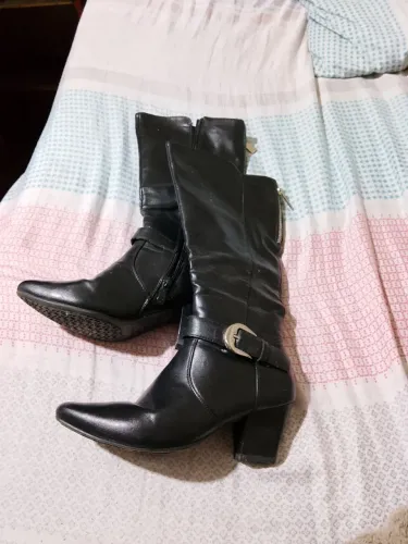 Bota Cano Alto feminina n35