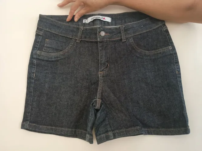 Bermuda tam 46 preta