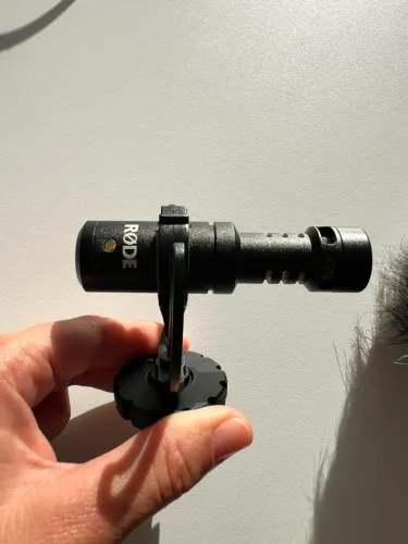 Microfone Rode VideoMicro + Shock Mount + Deadcat