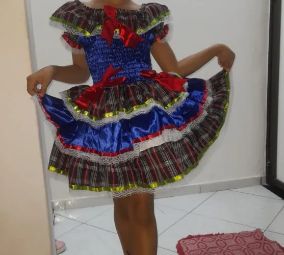 Vestido caipira infantil