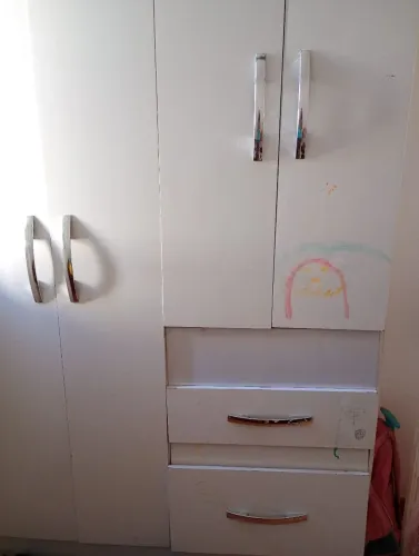 Doação Cama e guarda roupas