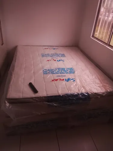 Cama Queen