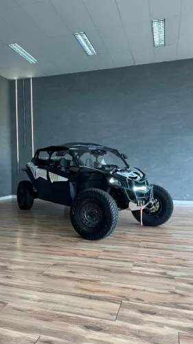 MAVERICK X3 XDS MAXX PRETA 2023/2023