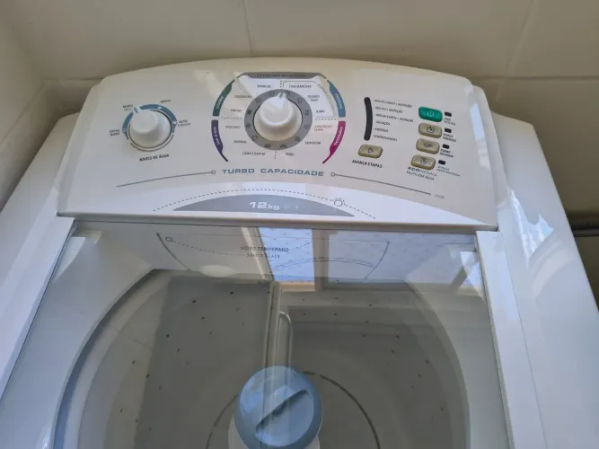 Lavadora Electrolux 12kg Turbo LT12B - Baixou! 