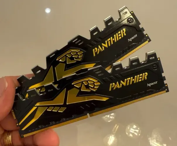 Memória RAM DDR4 16GB (2x8Gb) (leia a descrição)