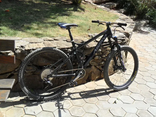 Quadro astro enduro L