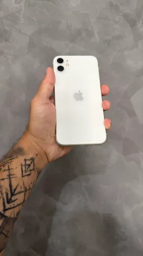 iPhone 11 branco 86% todo original