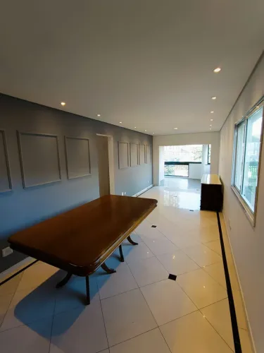 Apartamentos para Aluguel em Santos no bairro Gonzaga