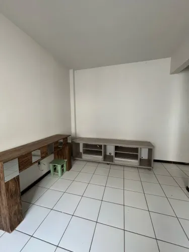 Alugo Aparatmento direto com o proprietário