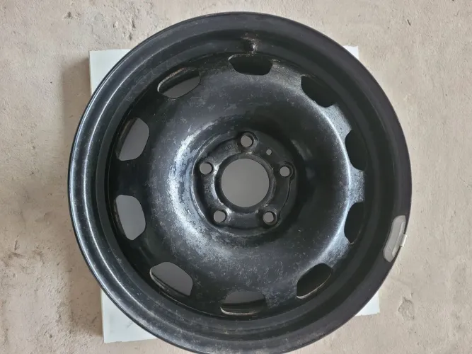 Roda de ferro Duster, Orock aro 16 semi nova