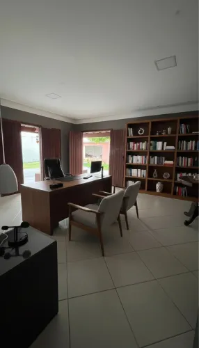 Casa em rua acessível ideal para comércio