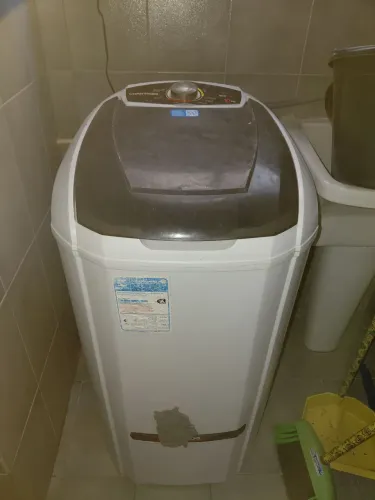 Tanquinho colormaq com defeito