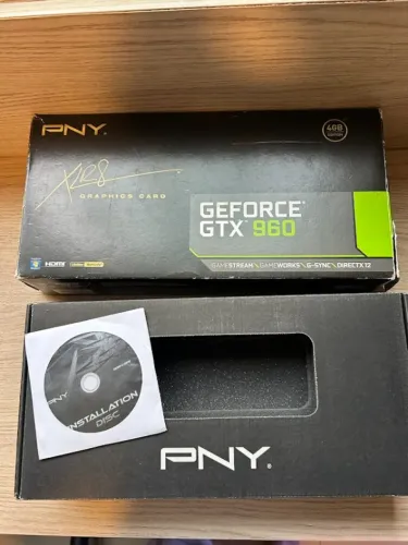 Caixa Vazia GTX 960 + CD PNY GeForce GTX 960 4GB XLR8
