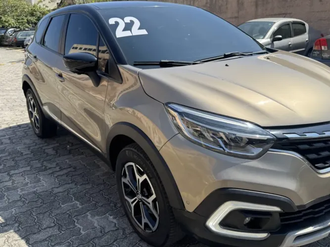 Renault Captur Iconic 1.3 TB 16V Flex 5P AUT 2022