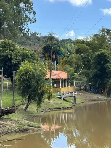 Fazenda 26 hectares Com Lagoa Enorme Tem Escritura Antônio Dos Santos - Caete