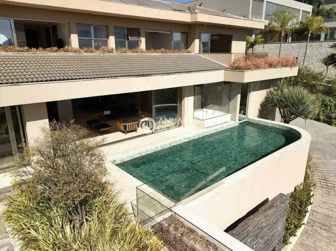 Vale dos Cristais - Casa Condomínio 4 quartos à venda na Anuar Donato