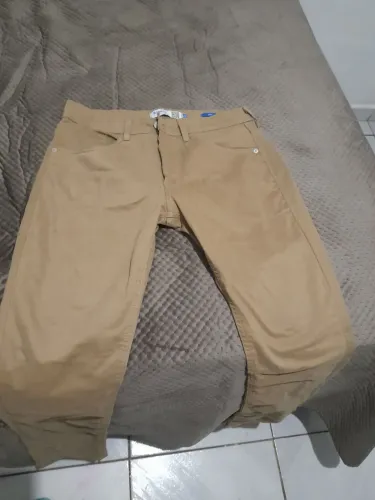 Linda calça masculina nova da C&A n42 