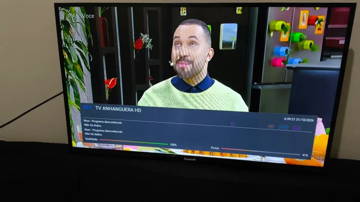 SMART TV 32 Wi-fi R$ 490,00 em perfeito estado!