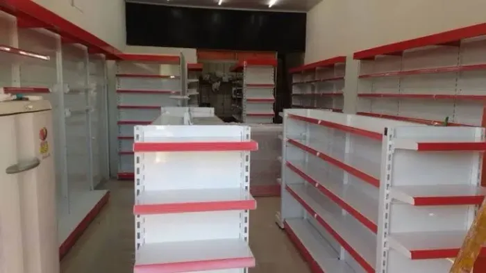 Gôndolas para comercio 