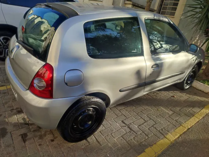 Renault Clio Authentique Hi-flex 1.0 16V 3P 2007