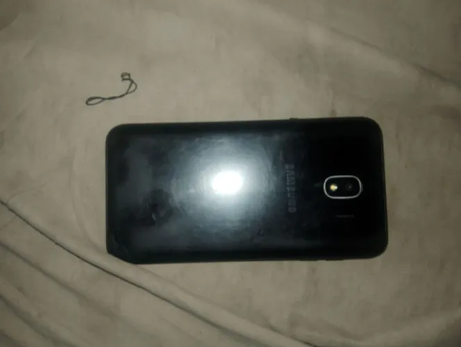 Vendo Celular J4