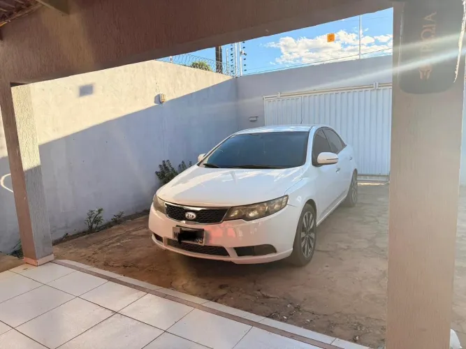 Kia Motors Cerato 1.6 16V Aut. 2012
