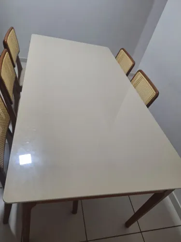 Mesa madeira maciça 