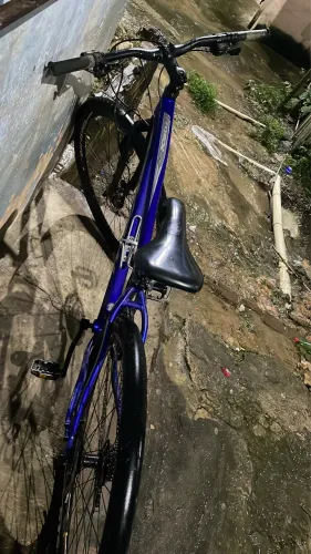 Bike aro 29 toda boa, só tem que trocar só a catraca de resto tá dboa