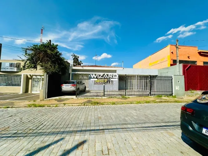 Casa comercial no Bosque, Campinas