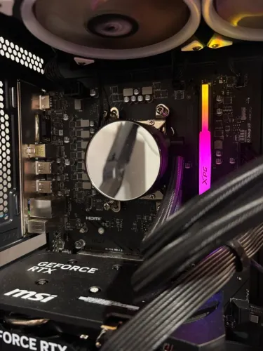 Kit AM5 Ryzen 5 7600x + A620M + 16gb DDR5 6000mhz RGB