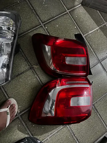 Par de lanternas para renault sandero 2017 originais