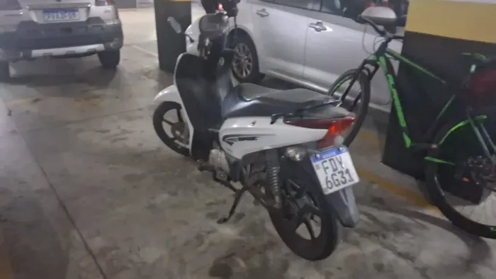Biz 125 flex. Com roda de liga